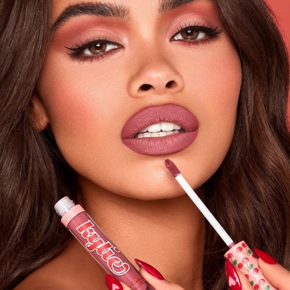 RARE kylie cosmetics valentineโs matte โabout last nightโ liquid lip kit ๐ - Picture 2 of 7